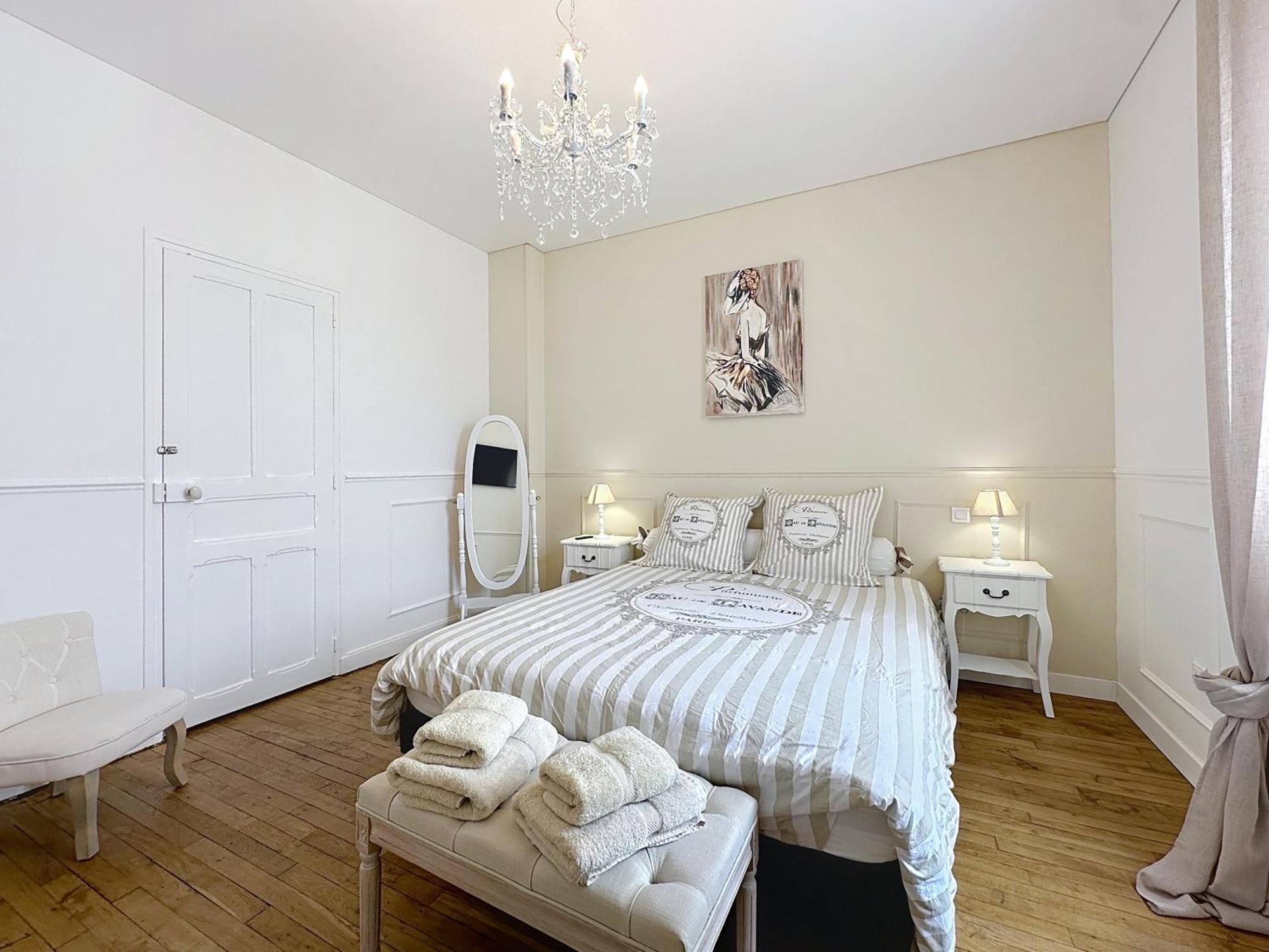 Charmante Maison 2 Chambres Avec Cour Et Jardin سانت سافين المظهر الخارجي الصورة
