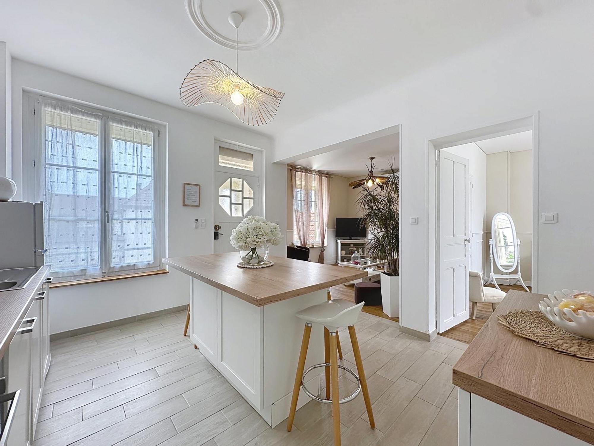 Charmante Maison 2 Chambres Avec Cour Et Jardin سانت سافين المظهر الخارجي الصورة